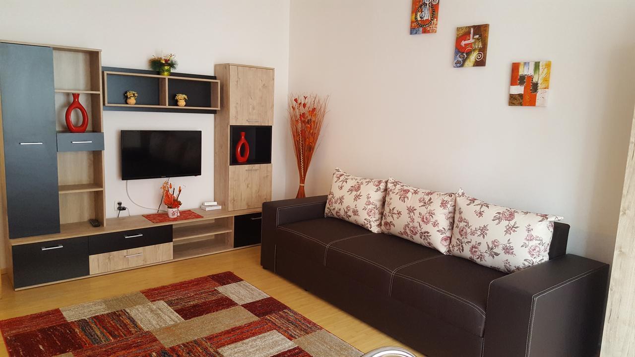 Apartament Maria Флорешты Экстерьер фото